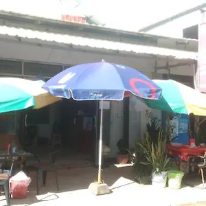  Guest house Fullmoon House
