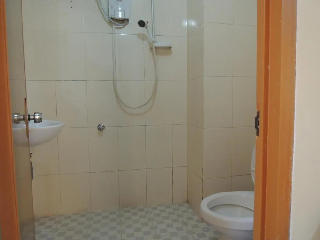 Koh Pos Guesthouse & Restaurant Sihanoukville